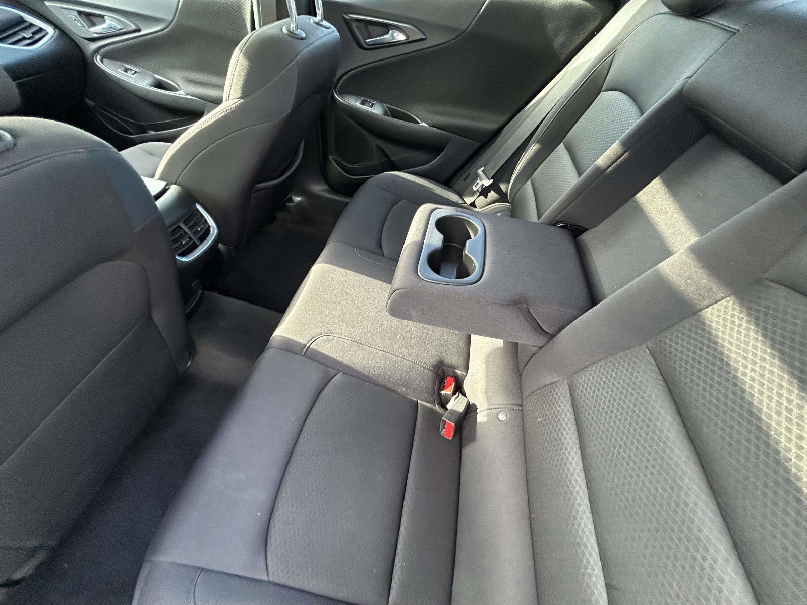 Used 2024 Chevrolet Malibu LT image 11