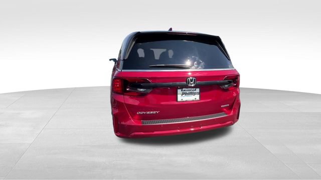 Used 2025 Honda Odyssey Touring image 5
