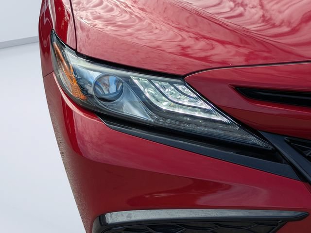 Used 2023 Toyota Camry XSE FWD image 9