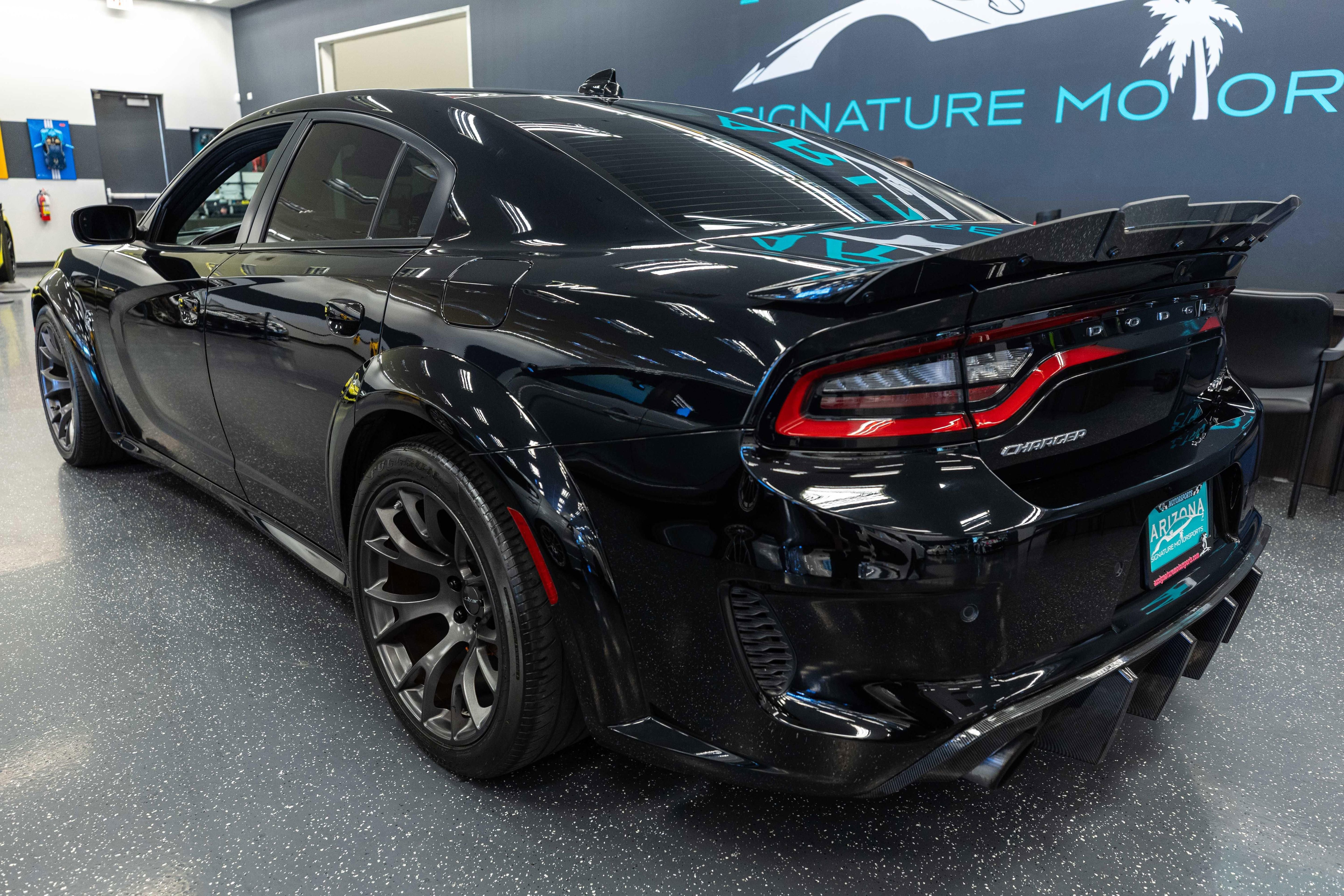 Used 2020 Dodge Charger SRT Hellcat w/ Harman/Kardon Audio Group RWD image 8