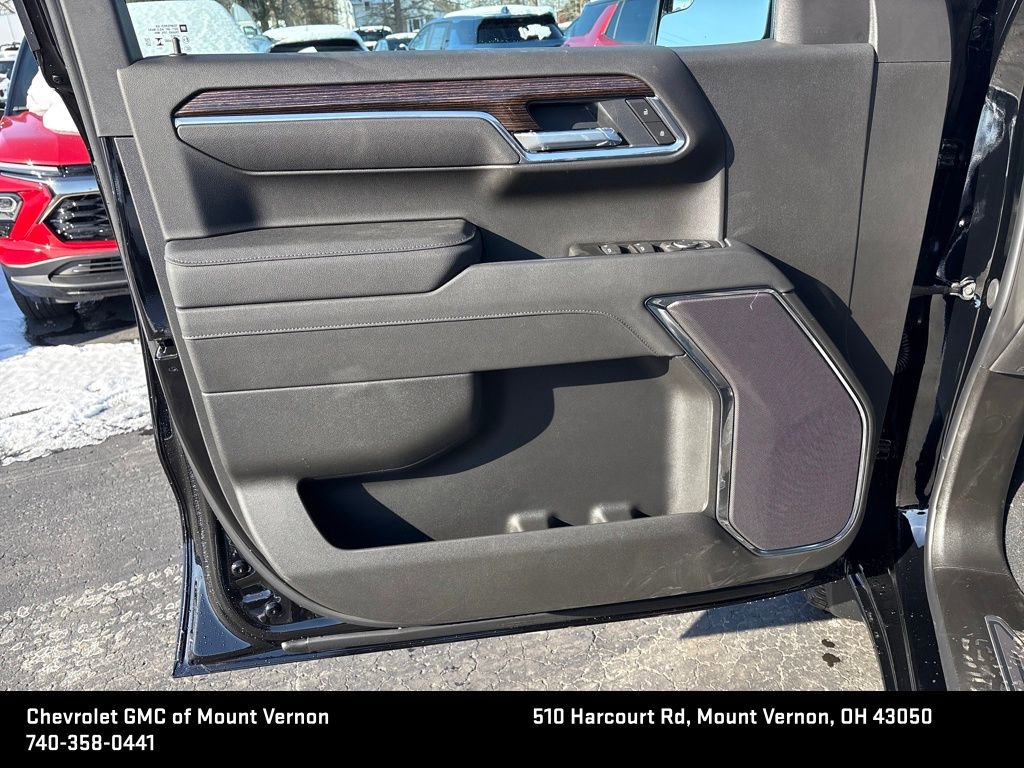 New 2026 GMC Sierra 1500 Elevation image 11