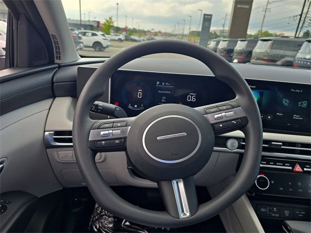 New 2026 Hyundai Tucson SEL image 14