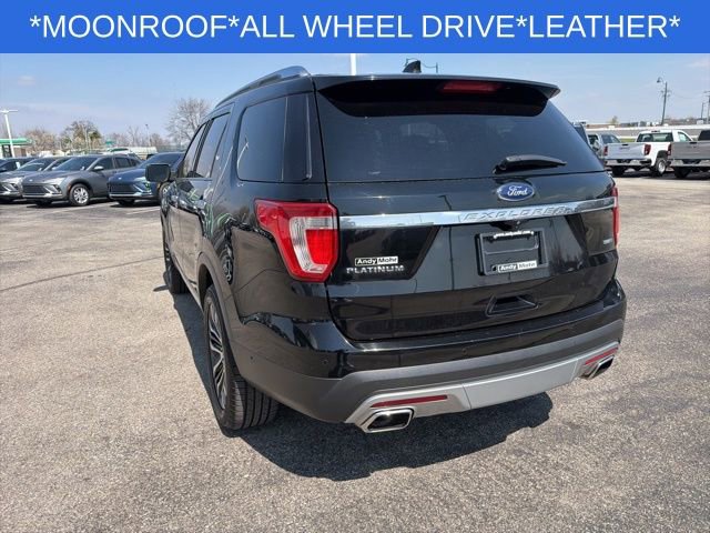 Used 2017 Ford Explorer Platinum image 12