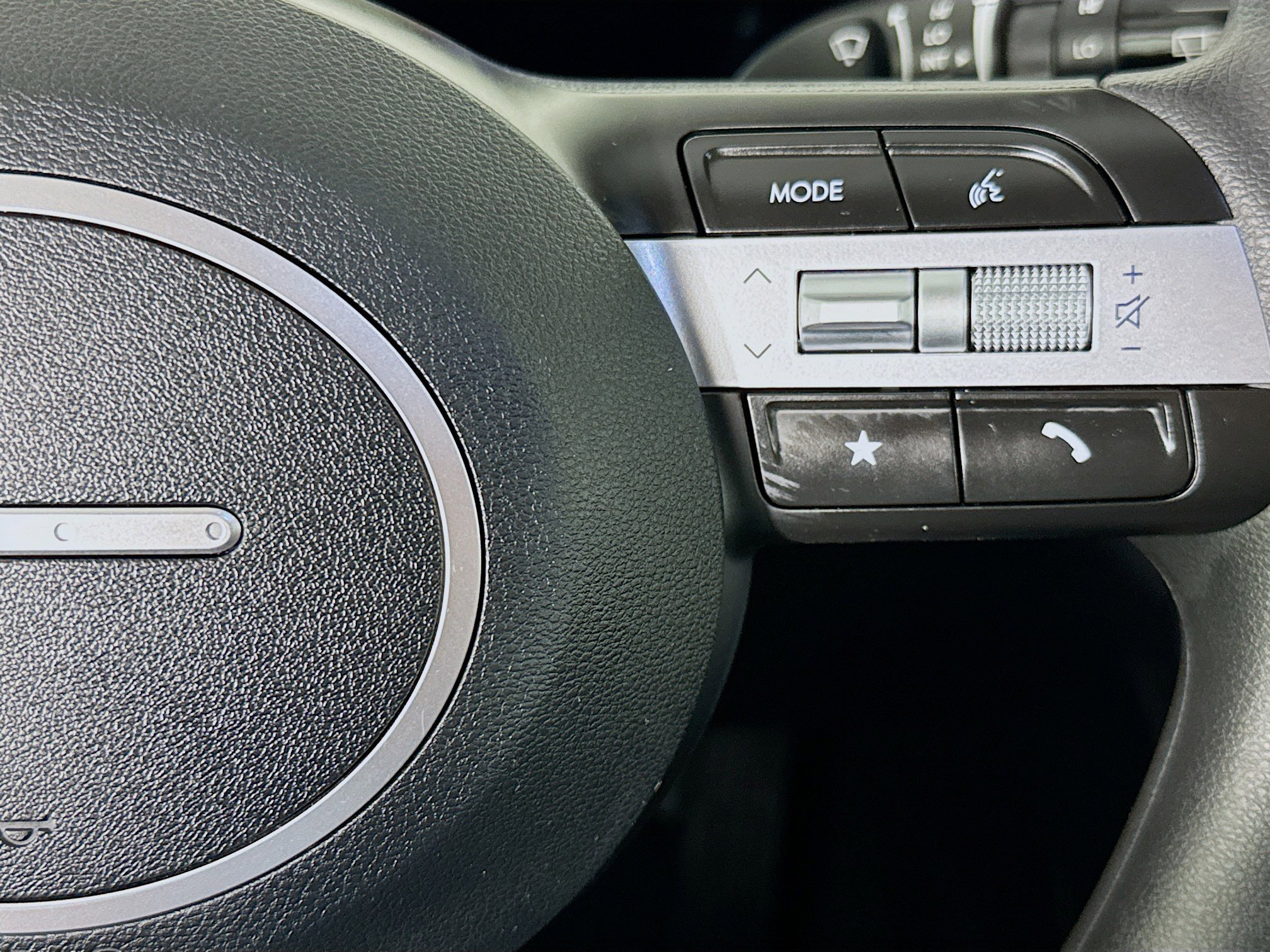 Used 2026 Hyundai Tucson SEL FWD image 14