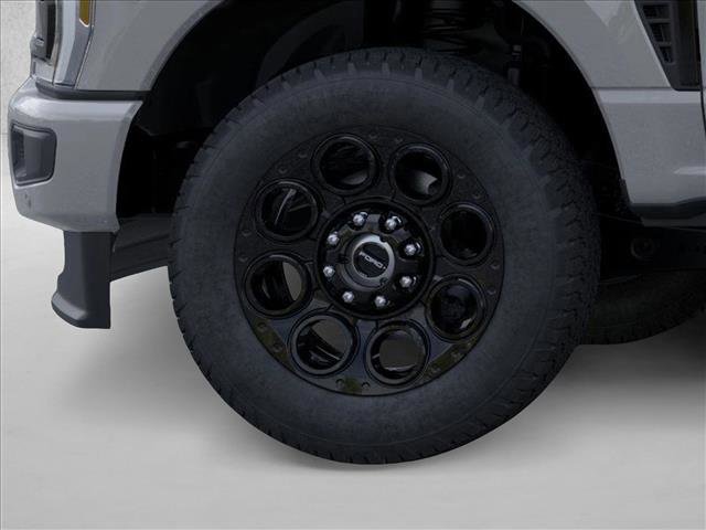 New 2026 Ford F250 Lariat w/ Black Appearance Package image 19