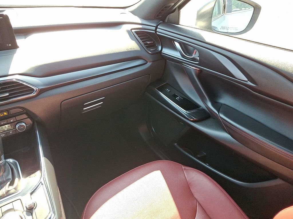 Used 2023 MAZDA CX-9 Carbon Edition image 17