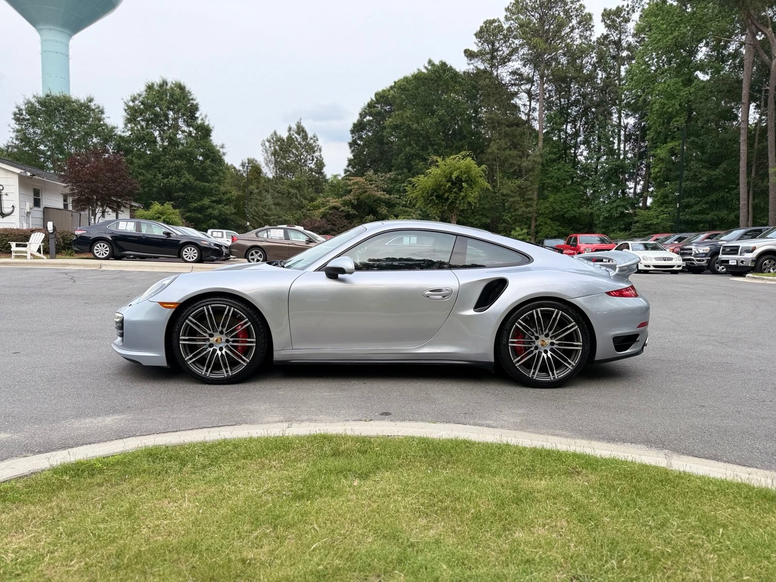 Used 2016 Porsche 911 Turbo AWD/4WD image 4