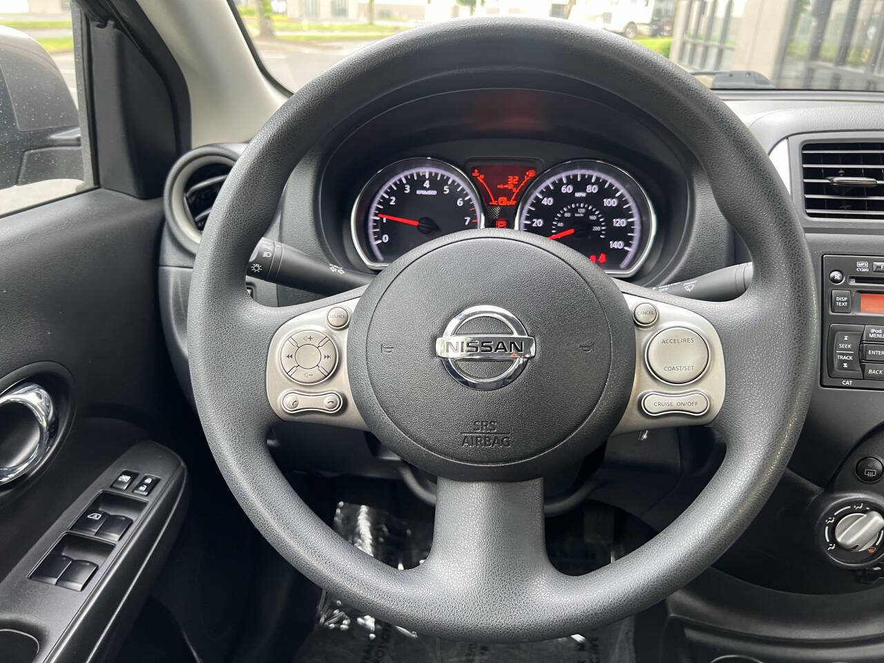 Used 2013 Nissan Versa SV w/ Convenience Pkg FWD image 16