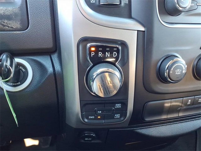 Used 2017 RAM 1500 Classic SLT image 24