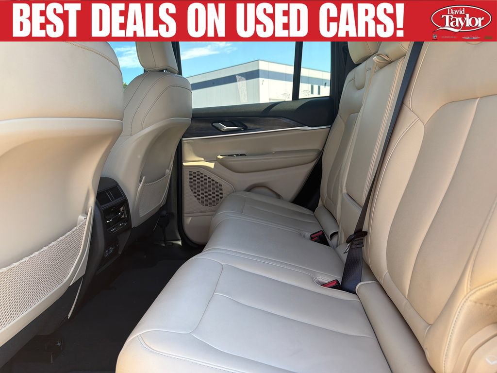 Used 2023 Jeep Grand Cherokee Limited AWD/4WD image 21