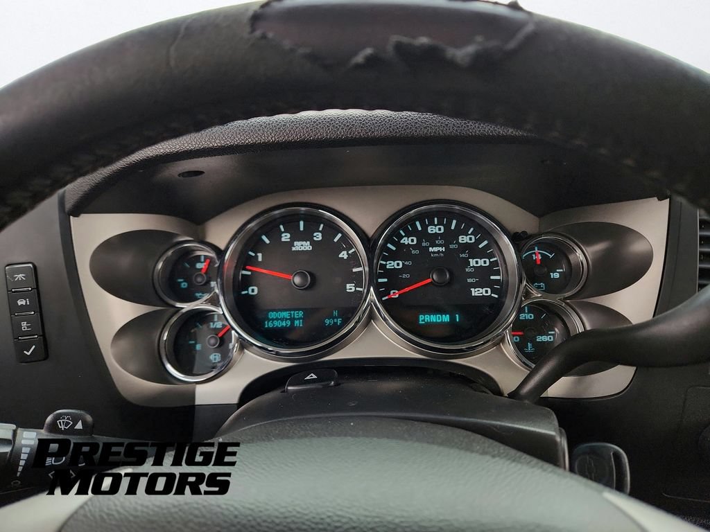 Used 2013 Chevrolet Silverado 2500 LT w/ Interior Plus Package AWD/4WD image 9