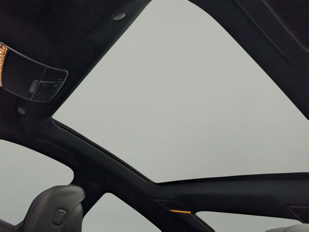 Used 2018 Mercedes-Benz S 560 S 560 image 18