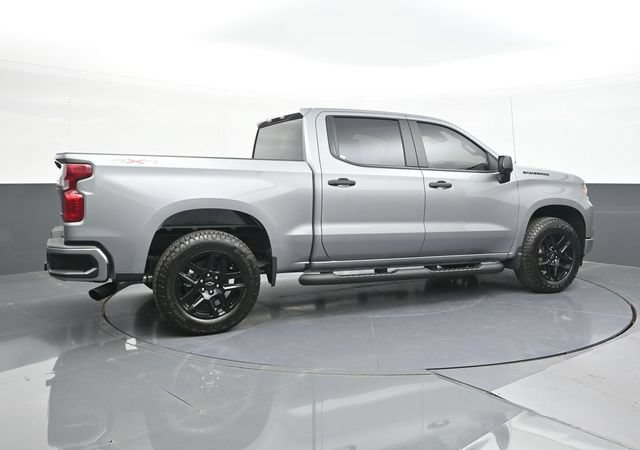 New 2026 Chevrolet Silverado 1500 Custom w/ Turbomax Blackout Package AWD/4WD image 11