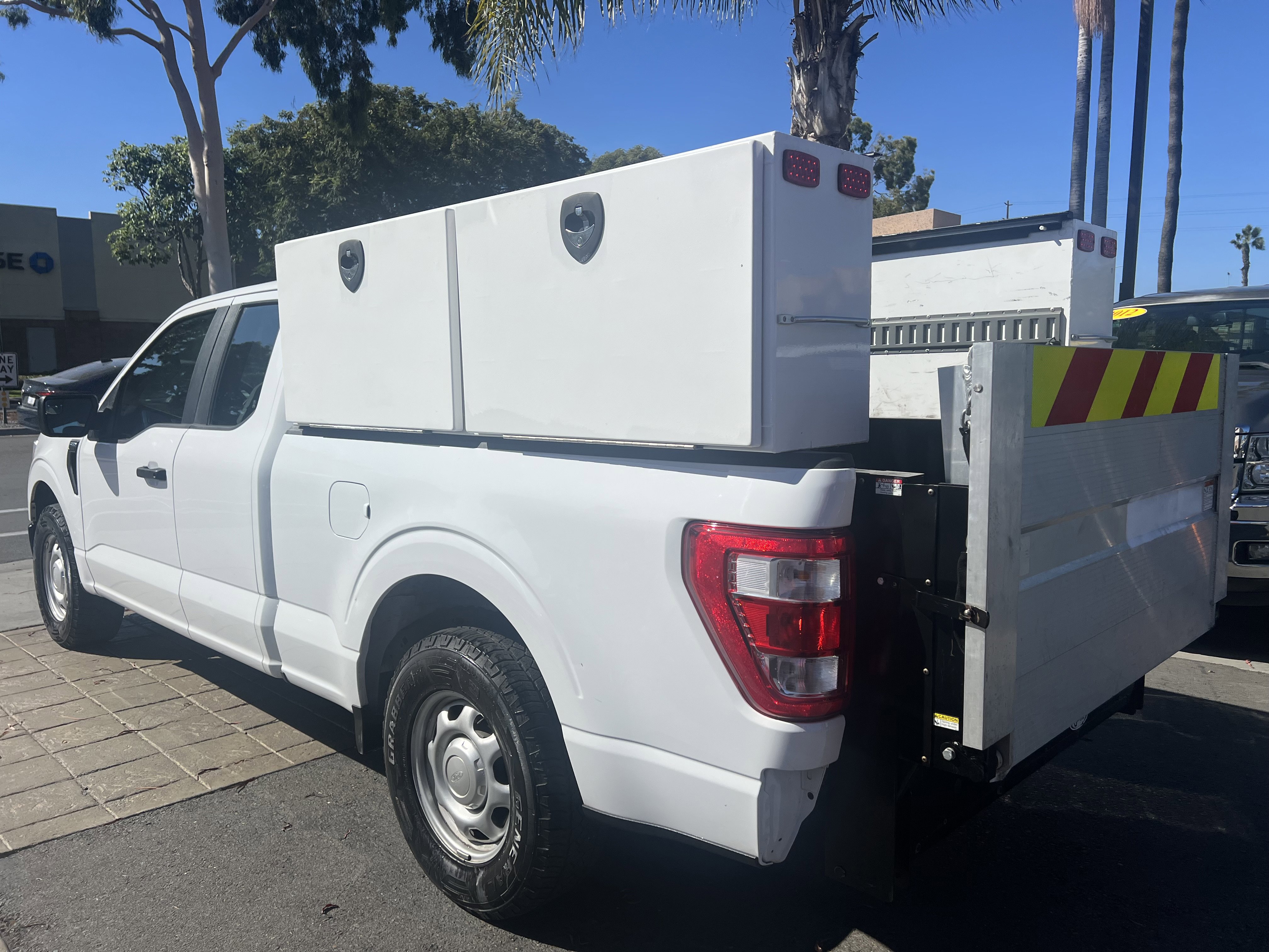 Used 2022 Ford F150 XL w/ Equipment Group 101A High RWD image 7