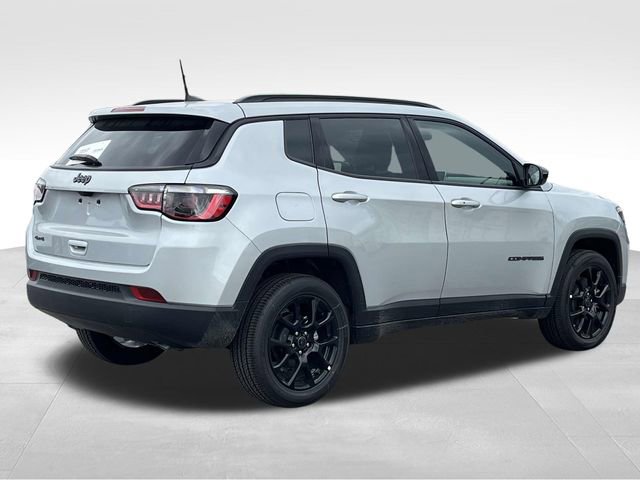 New 2026 Jeep Compass Latitude image 7