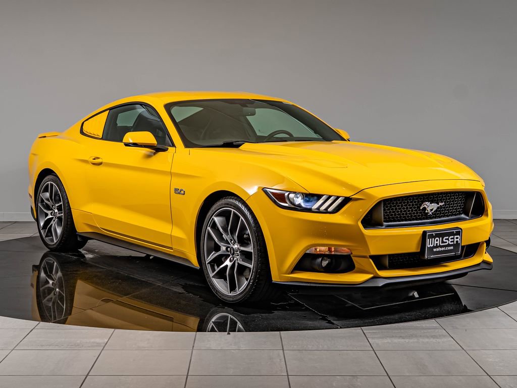 Used 2015 Ford Mustang GT Premium w/ Equipment Group 401A RWD image 3