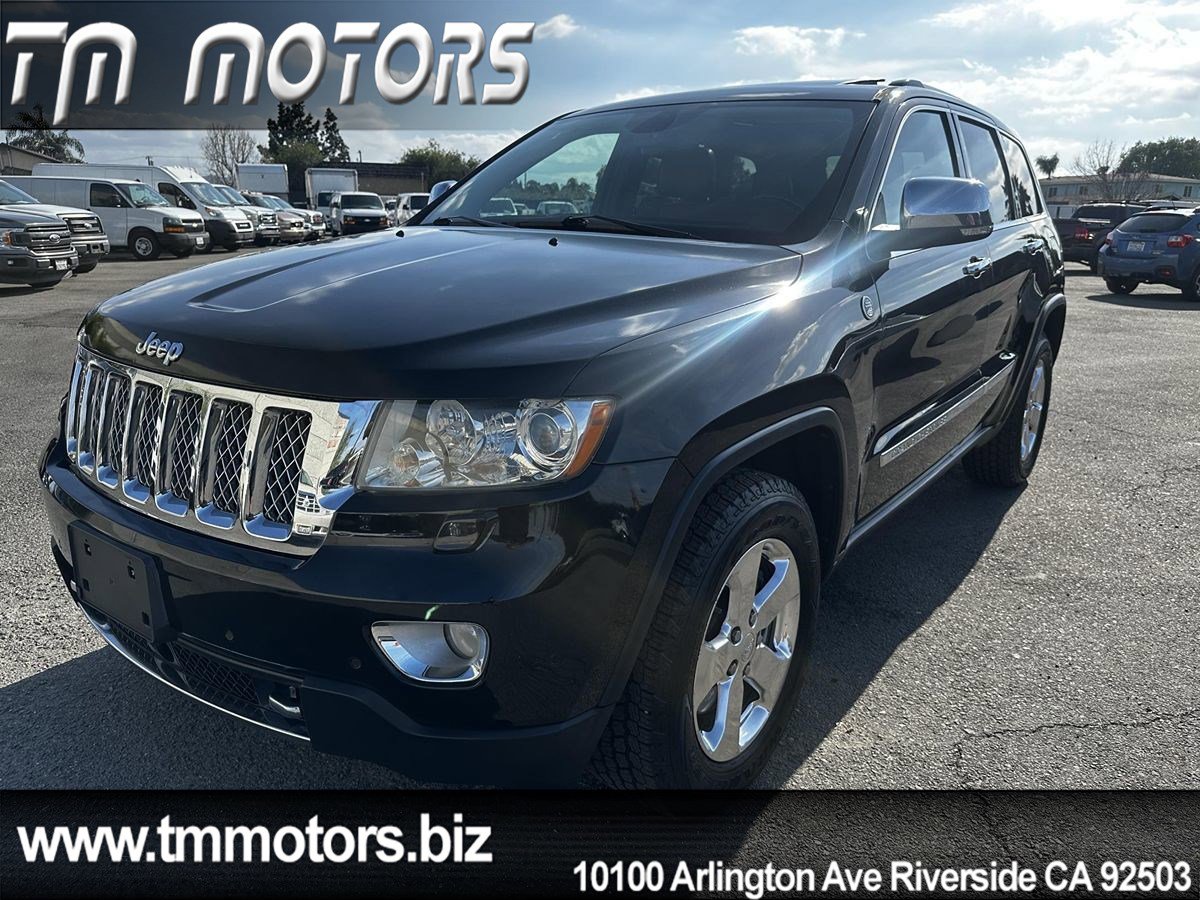 Used 2013 Jeep Grand Cherokee Overland Summit AWD/4WD image 1