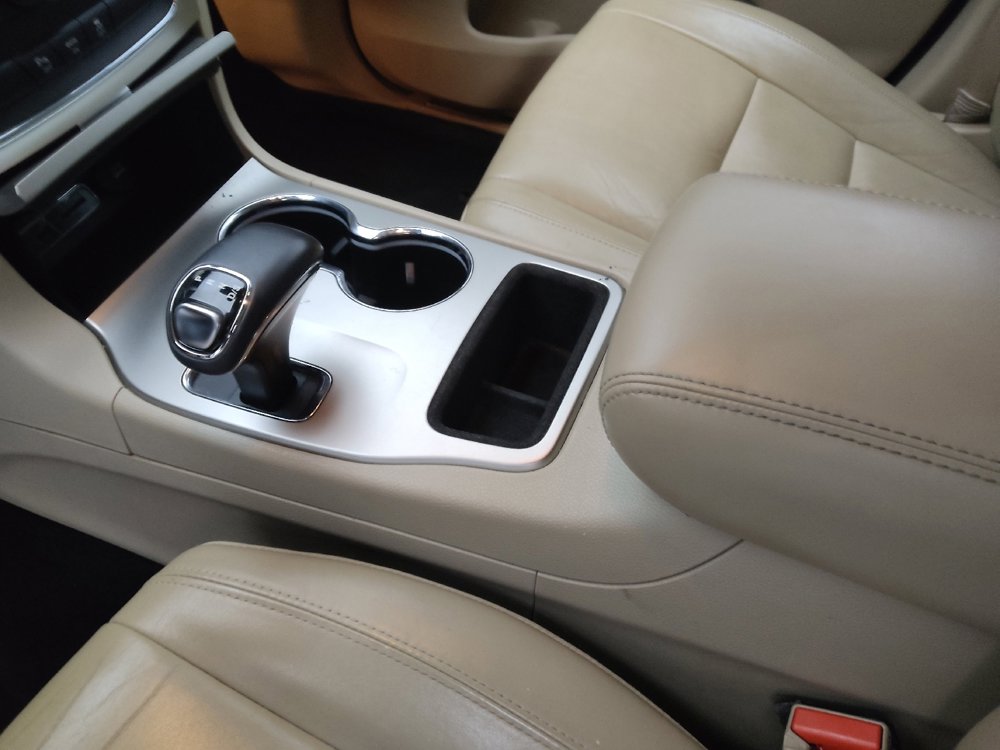Used 2014 Jeep Grand Cherokee Limited image 26