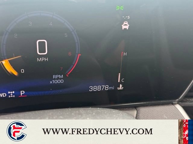 Used 2025 Chevrolet TrailBlazer LT AWD/4WD image 12