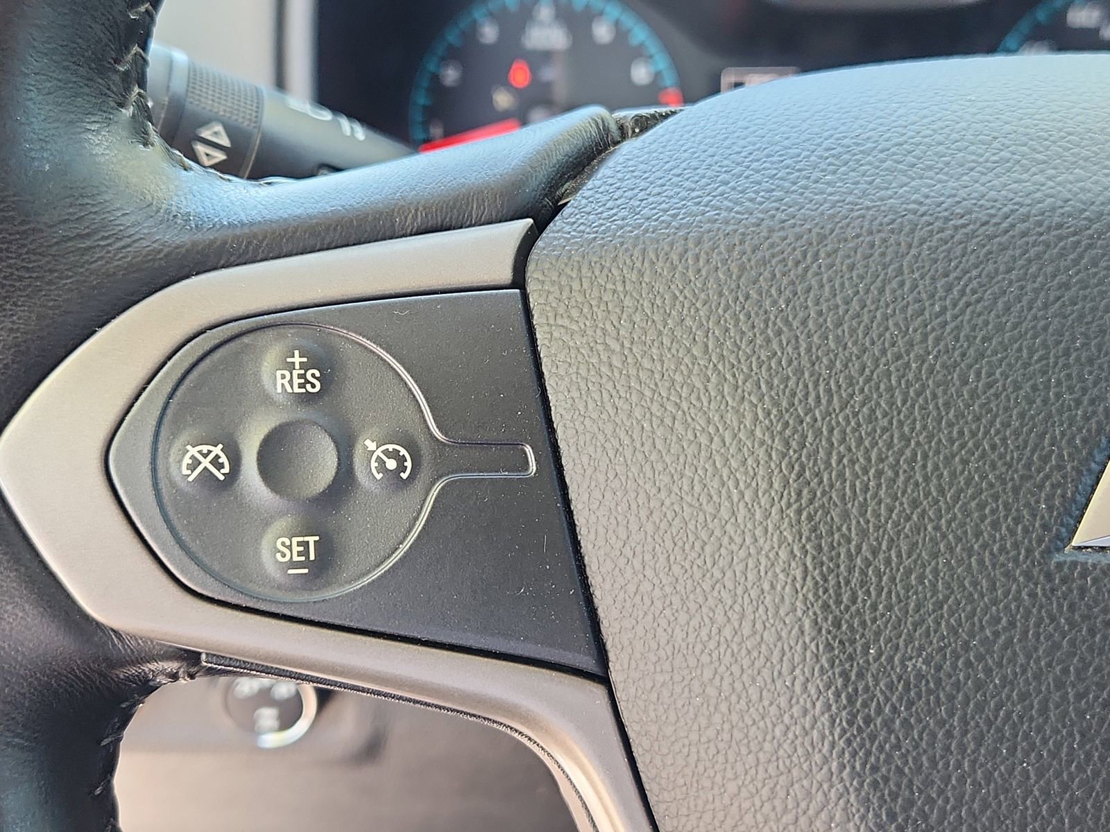 Used 2015 Chevrolet Colorado Z71 image 19