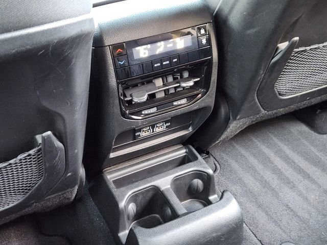 Used 2024 Jeep Grand Cherokee L Laredo image 29