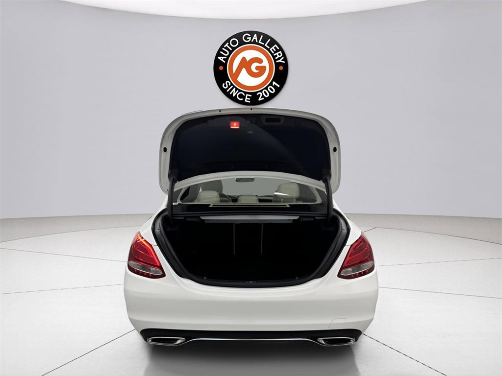 Used 2017 Mercedes-Benz C 300 4MATIC Sedan image 21