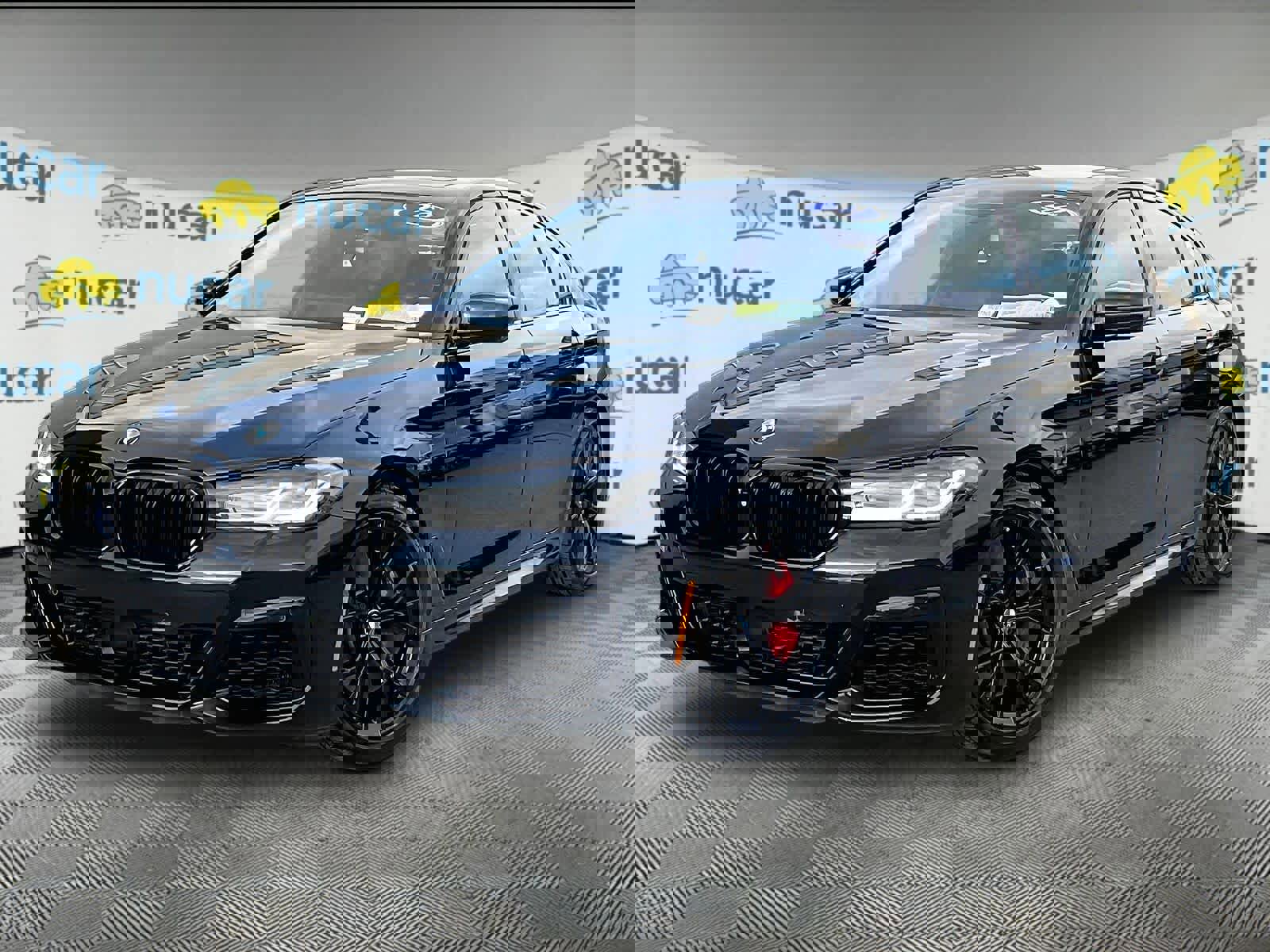 Used 2022 BMW M550i xDrive w/ Executive Package image 3