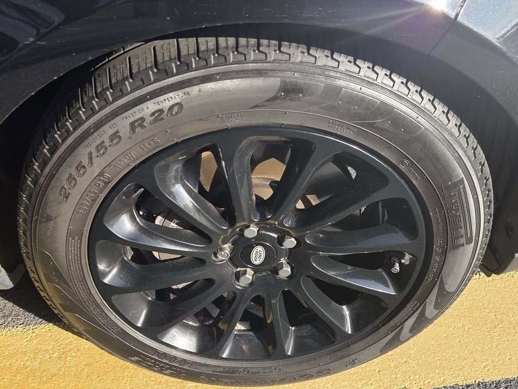 Used 2020 Land Rover Range Rover HSE AWD/4WD image 13
