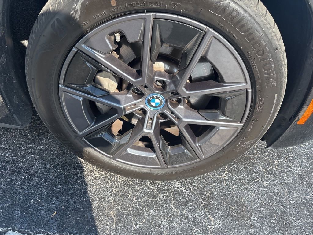 Used 2023 BMW i4 eDrive35 w/ Premium Package image 10