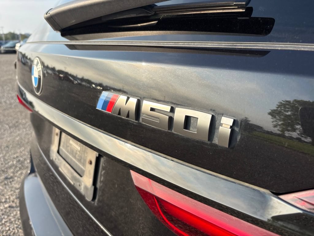 Used 2020 BMW X7 M50i AWD/4WD image 4
