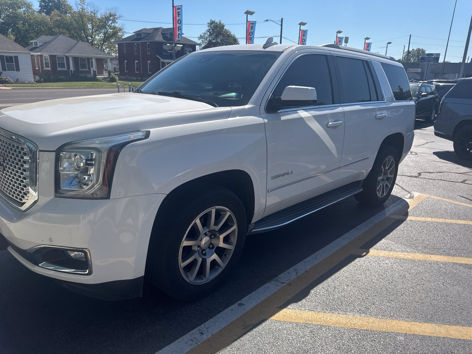 Used 2015 GMC Yukon Denali w/ Open Road Package AWD/4WD image 5