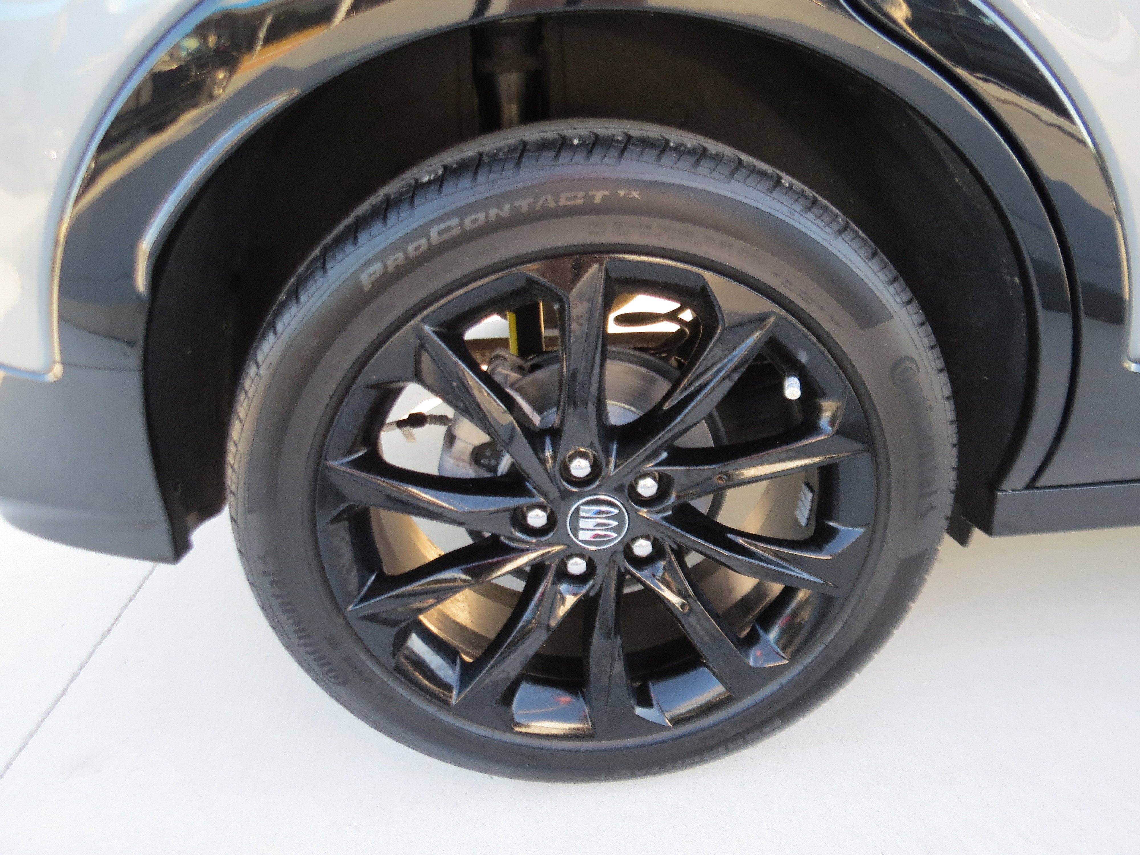 Used 2024 Buick Encore GX Sport Touring w/ Experience Buick Package FWD image 8