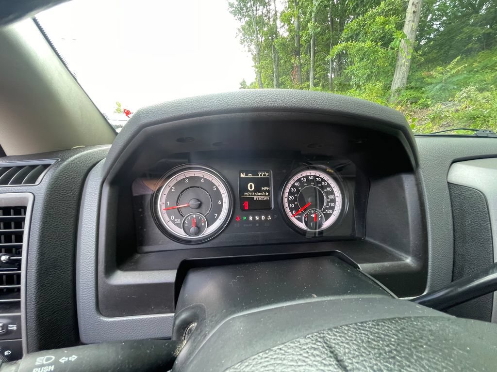 Used 2018 RAM 2500 ST AWD/4WD image 26