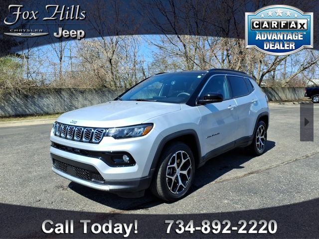 Used 2024 Jeep Compass Limited image 3