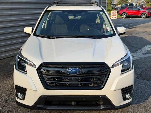 Used 2024 Subaru Forester Premium AWD/4WD image 12