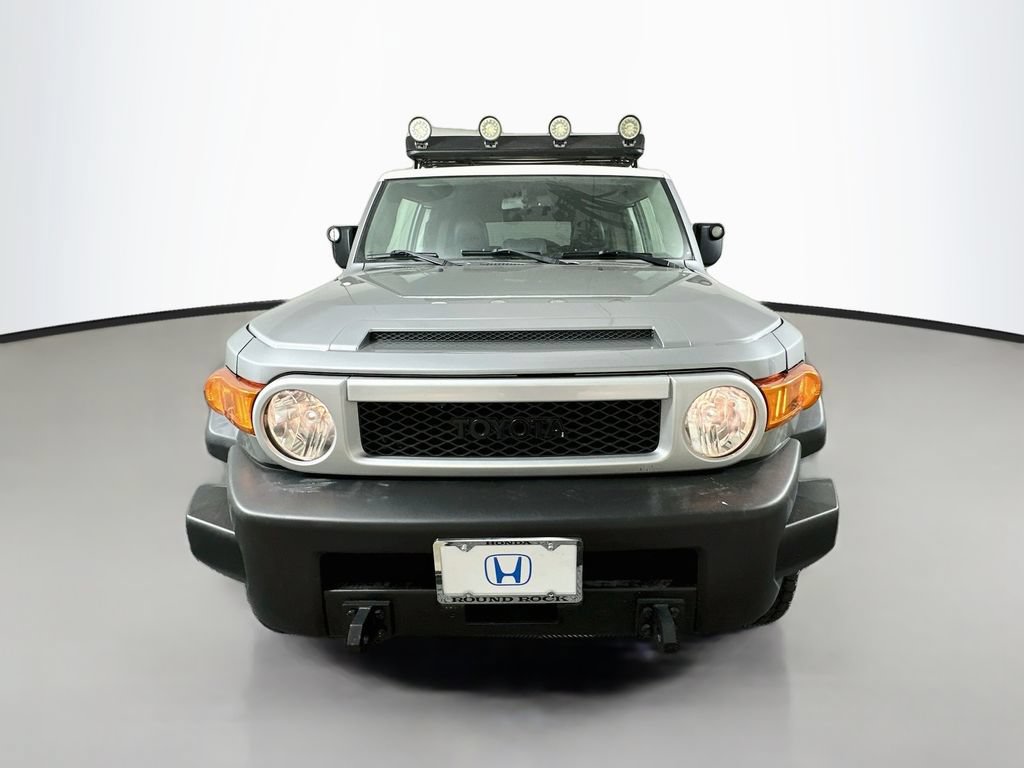 Used 2010 Toyota FJ Cruiser 4WD image 2