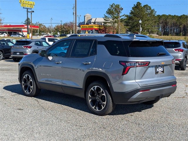 New 2025 Chevrolet Equinox LT w/ Safety and Technology Package image 8