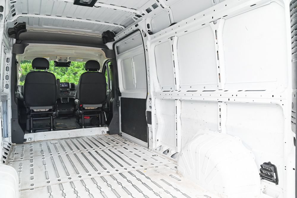 Used 2024 RAM ProMaster 2500 w/ Convenience Group FWD image 14