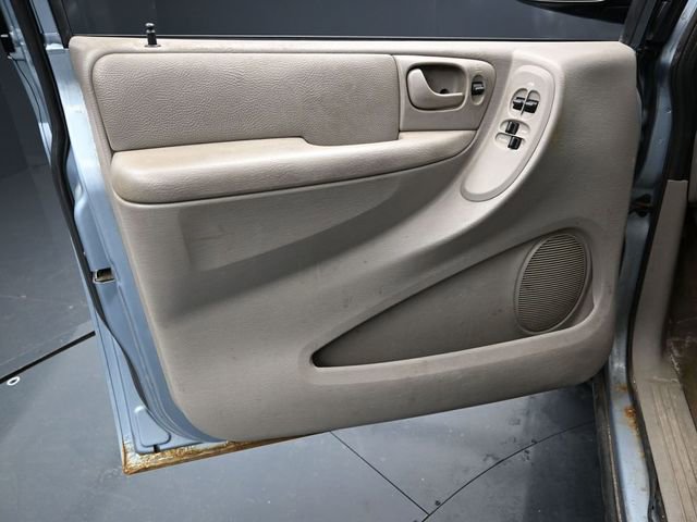 Used 2003 Dodge Grand Caravan Sport FWD image 15