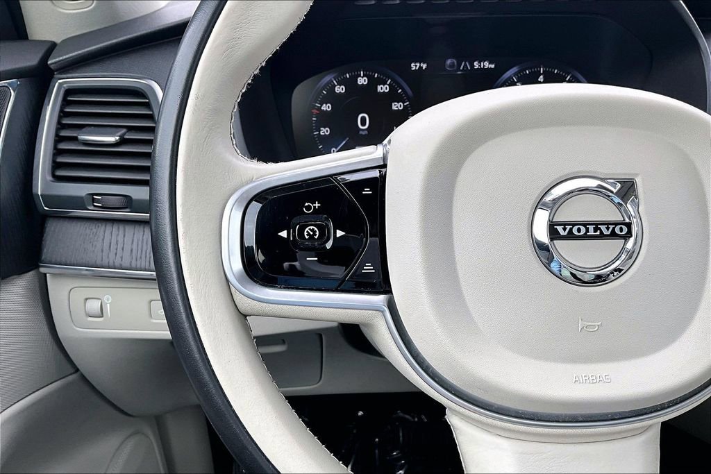 Used 2020 Volvo XC90 T5 Momentum w/ Protection Package Premier image 24