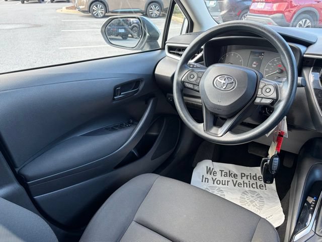 Used 2023 Toyota Corolla LE FWD image 29