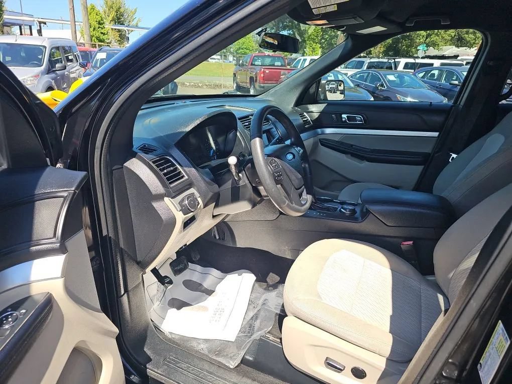 Used 2018 Ford Explorer 4WD image 9