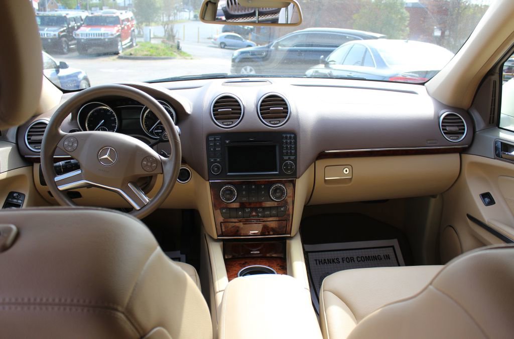 Used 2012 Mercedes-Benz GL 450 4MATIC image 14