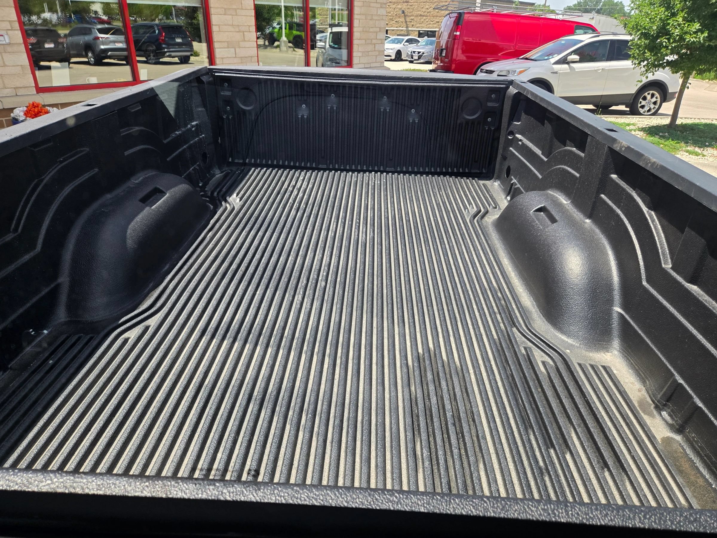 Used 2018 RAM 2500 Tradesman w/ Power & Remote Entry Group AWD/4WD image 9