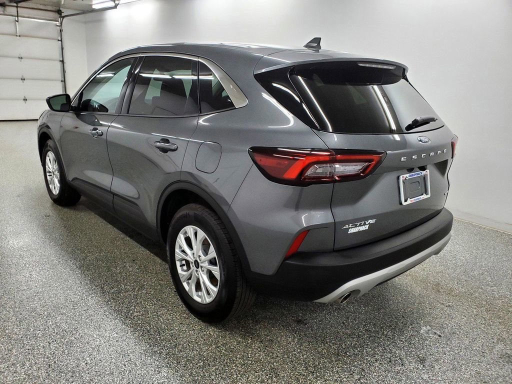 Used 2023 Ford Escape Active AWD/4WD image 7