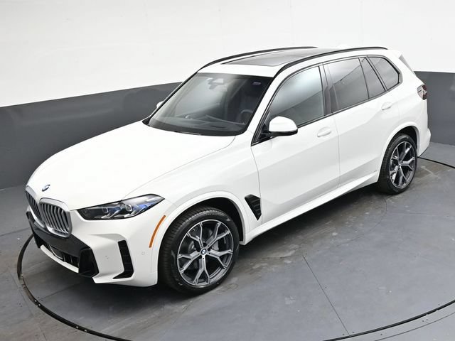 Used 2026 BMW X5 xDrive40i w/ M Sport Package AWD/4WD image 26