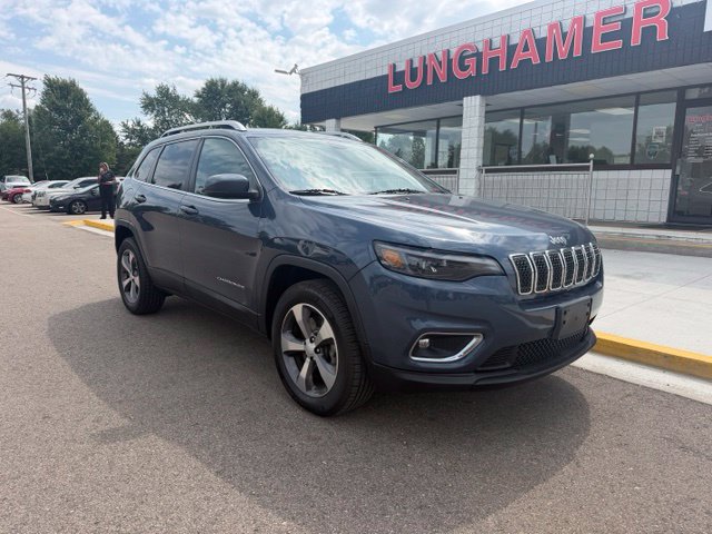 Used 2019 Jeep Cherokee Limited AWD/4WD image 3
