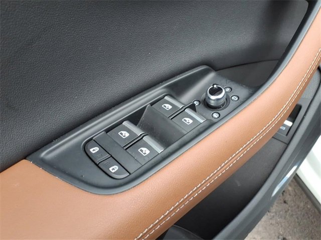 Used 2025 Audi Q7 3.0T Premium Plus image 14