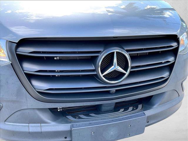 Used 2023 Mercedes-Benz Sprinter 2500 image 28