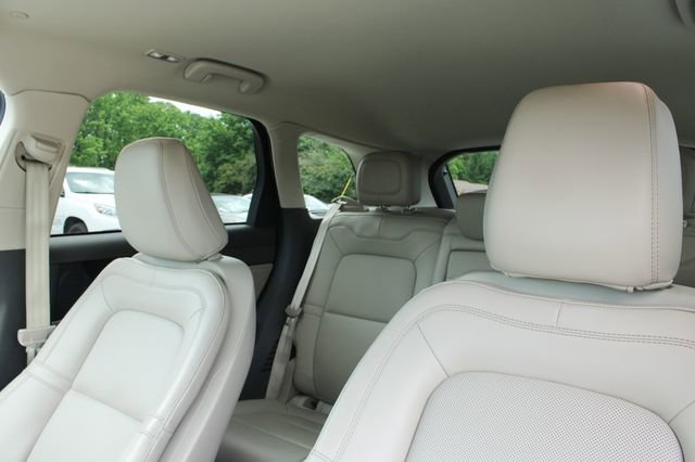 Used 2023 Lincoln Corsair AWD w/ Equipment Group 101A image 14